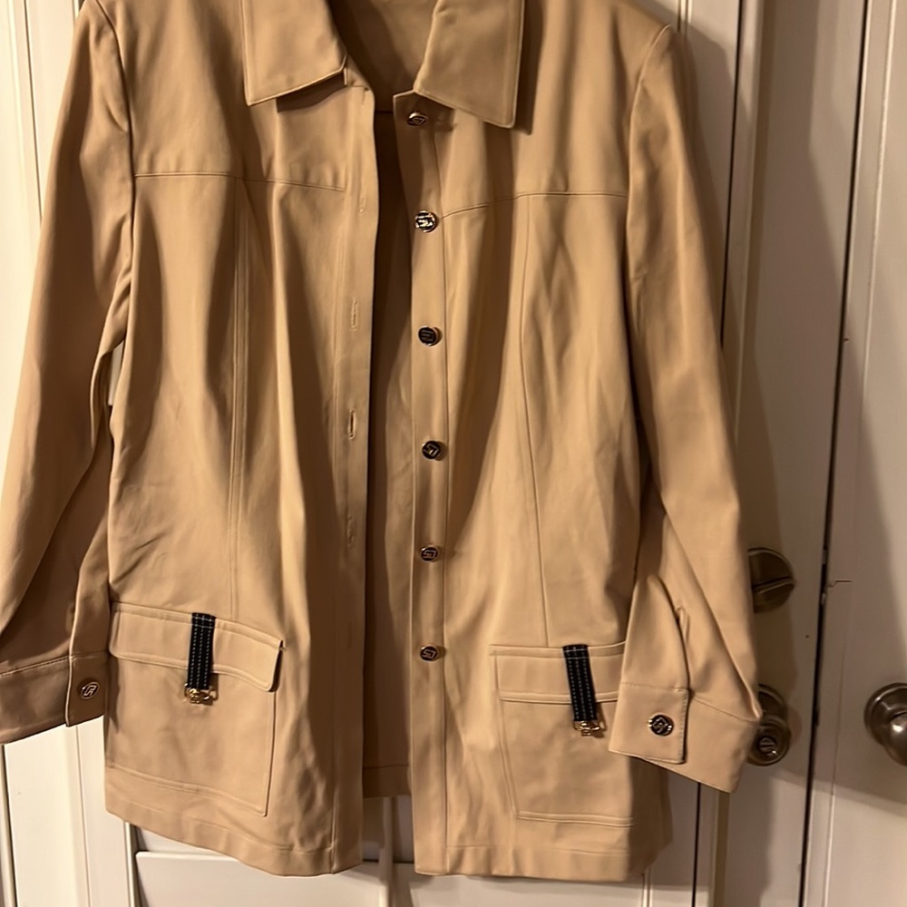 St John Jacket Button Front Size 12 - image 3